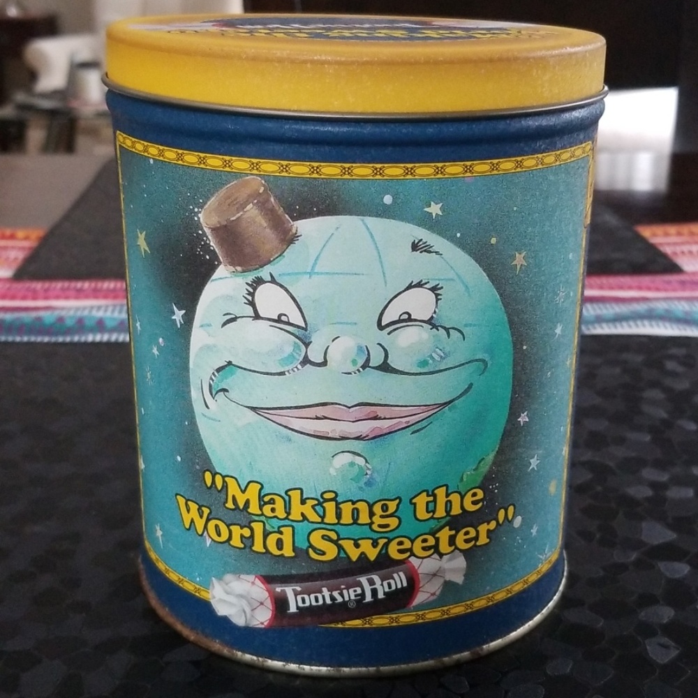 Tootsie Roll Tin